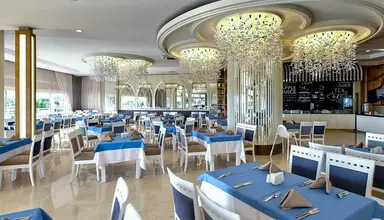 Seaden Sea World Resort & Spa