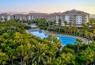 Seaden Sea World Resort & Spa