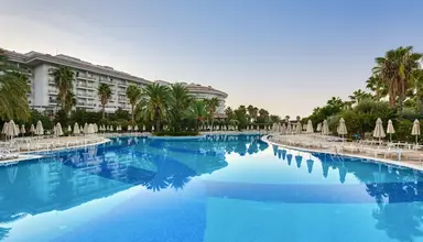 Seaden Sea World Resort & Spa