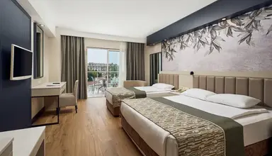 Seaden Sea World Resort & Spa
