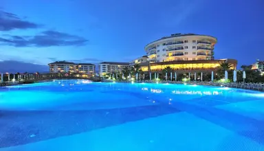 Seaden Sea World Resort & Spa