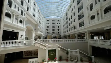 Seaden Sea World Resort & Spa