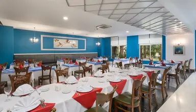 Seaden Sea World Resort & Spa