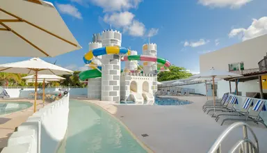 Seadust Cancun Family Resort