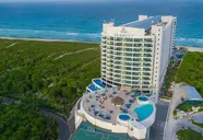 Seadust Cancun Family Resort