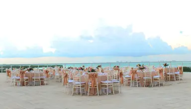 Seadust Cancun Family Resort