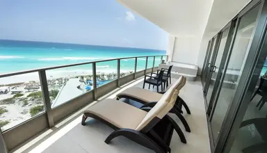 Seadust Cancun Family Resort