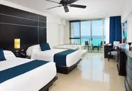 Seadust Cancun Family Resort