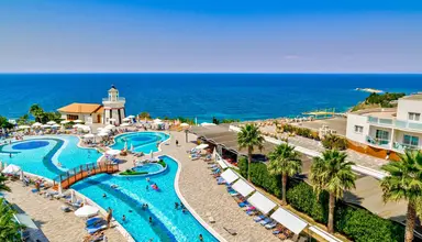 Sealight Resort