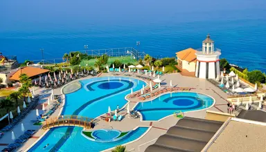 Sealight Resort