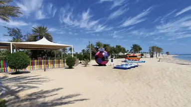 Sealine Beach Murwab Resort