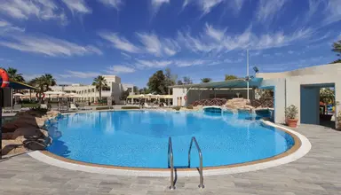Sealine Beach Murwab Resort