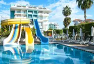 Seashell Resort & Spa