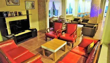 Select Apart Hotel