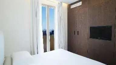 Select (Riccione)