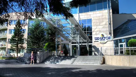 Hotel Senator (Dźwirzyno)