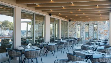 Senseana Sea Side Resort & Spa