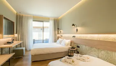 Senseana Sea Side Resort & Spa