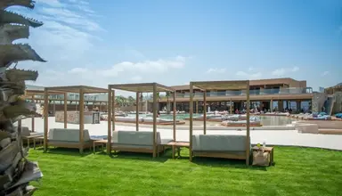 Senseana Sea Side Resort & Spa