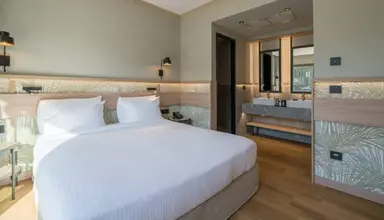Senseana Sea Side Resort & Spa