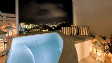 Senses Boutique (Imerovigli)