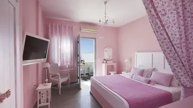 Senses Boutique (Imerovigli)