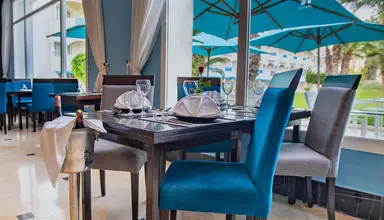 Sentido Bellevue Park