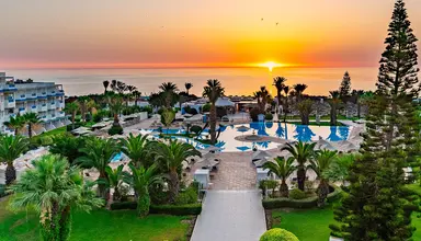 Sentido Bellevue Park