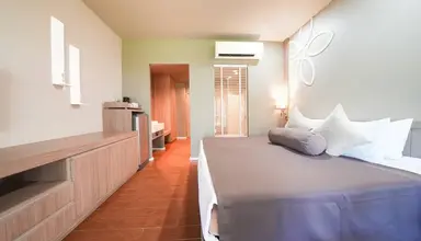 Sentido Khao Lak