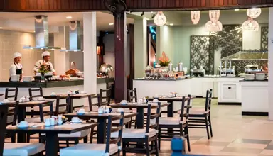 Sentido Khao Lak