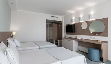 Sentido Neptun Beach