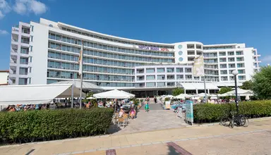 Sentido Neptun Beach