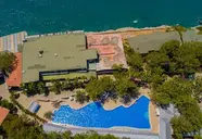 Senza Garden Holiday Club