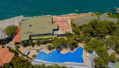 Senza Garden Holiday Club
