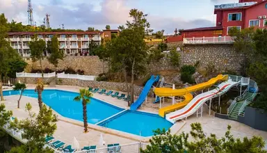 Senza Garden Holiday Club