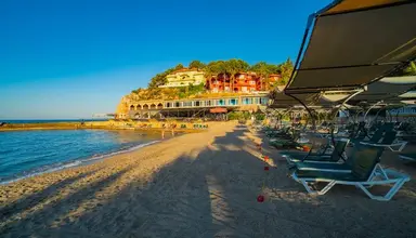 Senza Garden Holiday Club