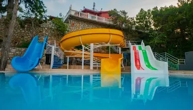 Senza Garden Holiday Club