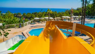 Senza Garden Holiday Club