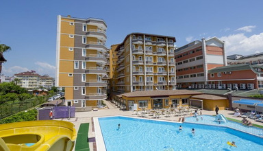 Senza Inova Beach