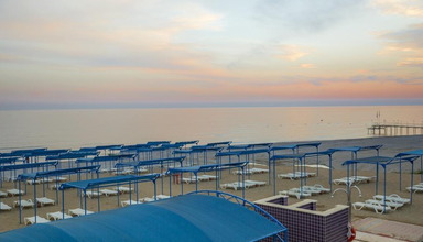 Senza Inova Beach