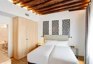 Sercotel Granada Suites