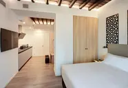 Sercotel Granada Suites