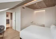 Sercotel Granada Suites