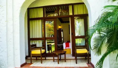 Serena Beach & Spa