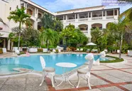 Serena Inn