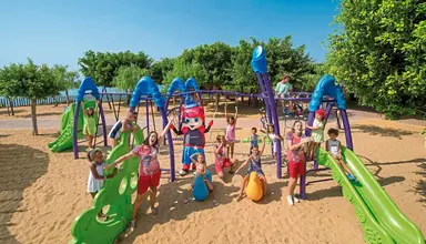 Serenusa Village