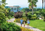 Serenusa Village