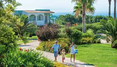 Serenusa Village