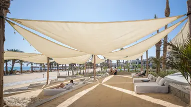 Serry Beach Resort