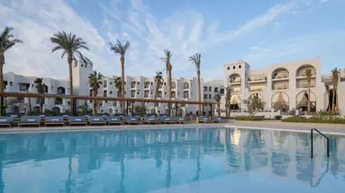 Serry Beach Resort